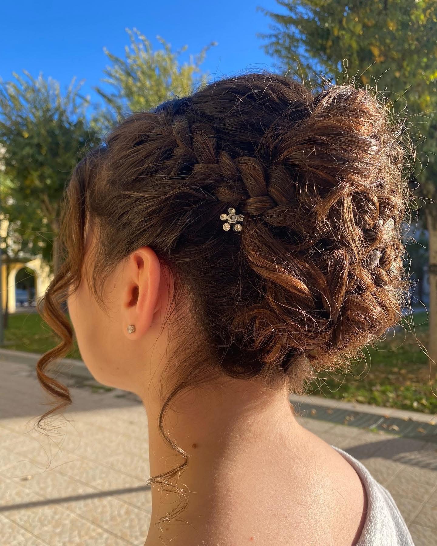 Acconciature Sposa e Cerimonia, lavoro realizzato nel salone Riflessi